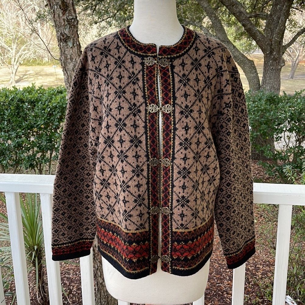 Vintage Frost 100% Wool Nordic Sweater
